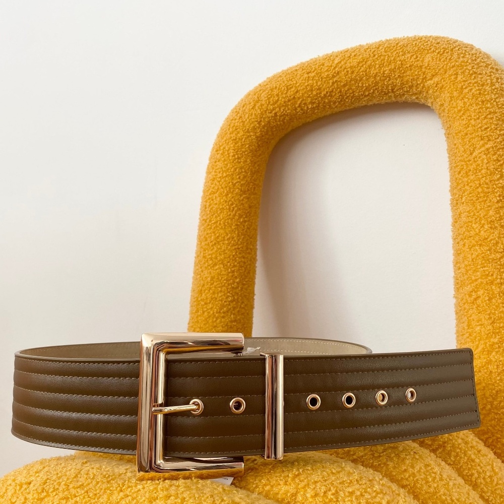 Petits moments quilted belt